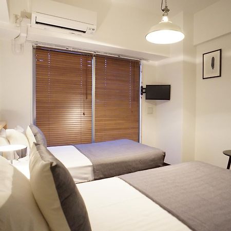 Uro Apartment Osaka Buitenkant foto