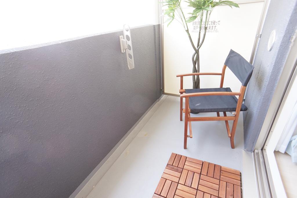 Uro Apartment Osaka Buitenkant foto