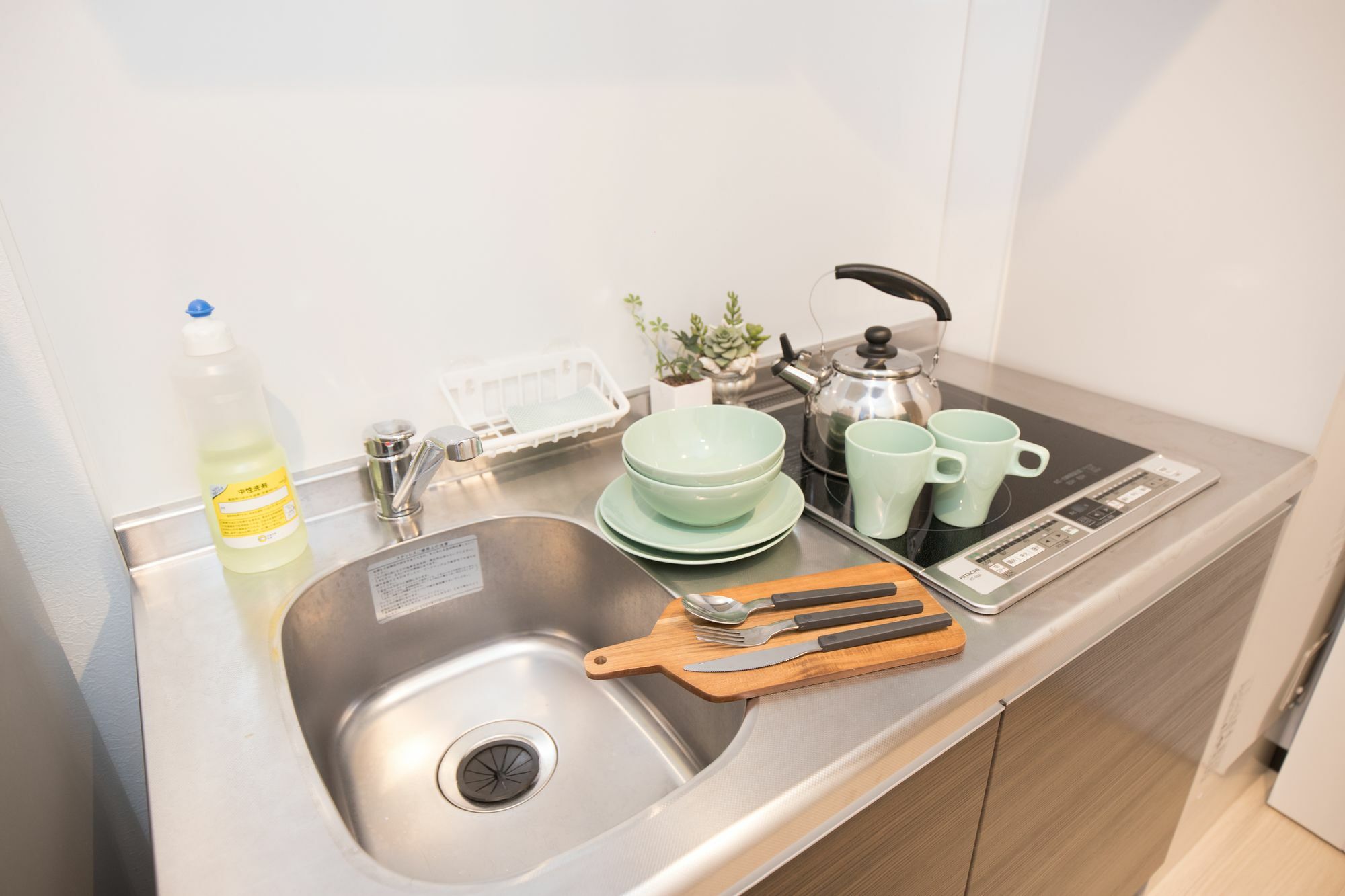 Uro Apartment Osaka Buitenkant foto
