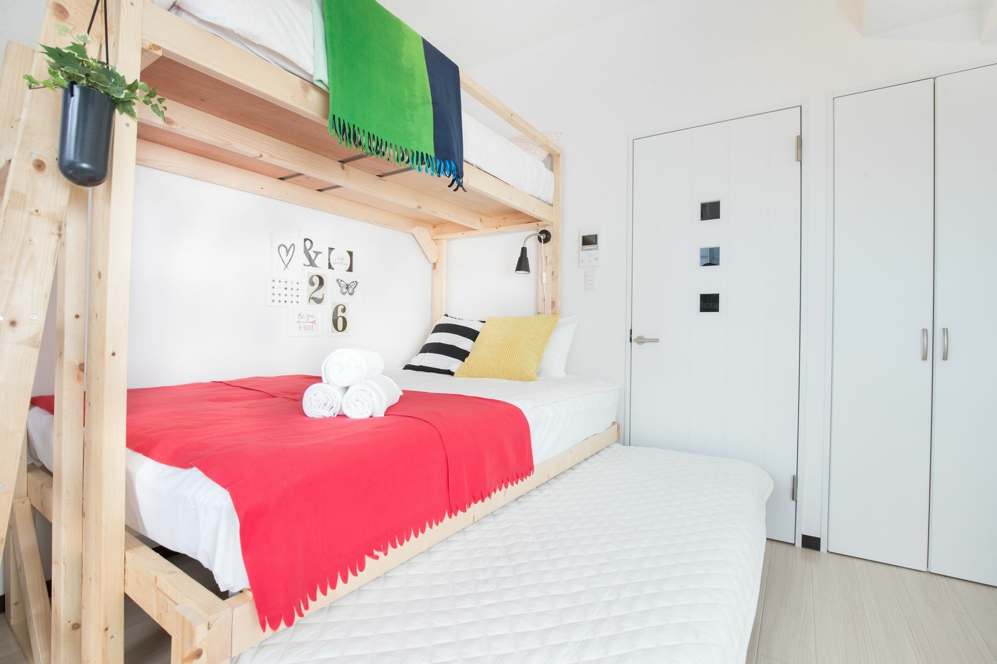 Uro Apartment Osaka Buitenkant foto